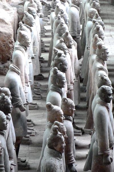 xian-terracotta-warriors13.jpg