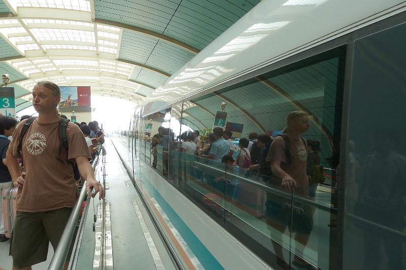 shanghai-maglev1.jpg