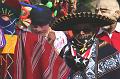 Otavalo_dorpjes_rond_17_feest