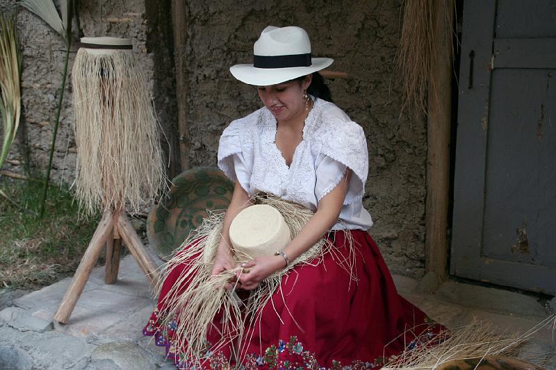 Cuenca_Panama_hat.jpg