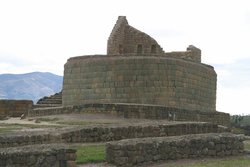 Ingapirca_ruines_Inca_zonnetempel.jpg