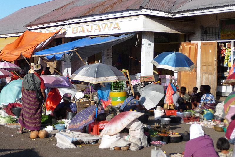 bajawa-markt7.jpg