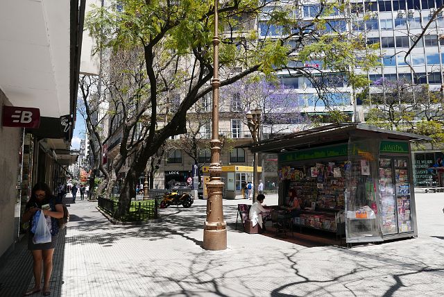 004-Buenos-Aires-Plaza-San-Martin-003.jpg - Via de Calle Florida,…