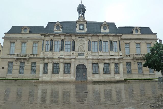 122-troyes-08.jpg - Stadhuis van Troyes.