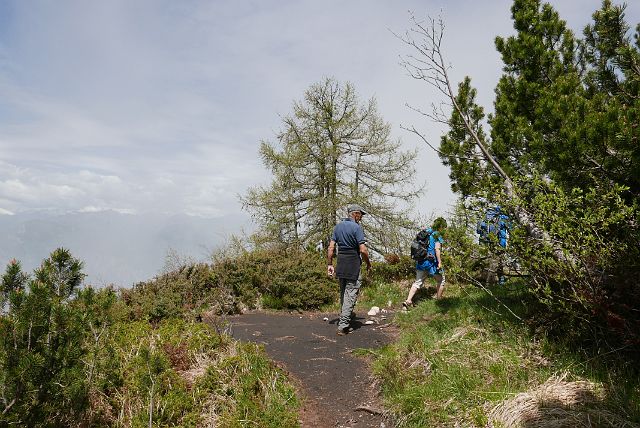 029-Monte-Baldo-dag2-033.jpg - We volgen de Sentiero del Ventrar.