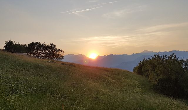 207-Malcesine-avondstemming-dag5-025.jpg - We genieten onder ons twee van de zonsondergang.