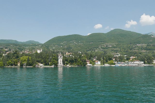 226-boottocht-Malcesine-Sirmione-dag-6-042-Gardone.jpg