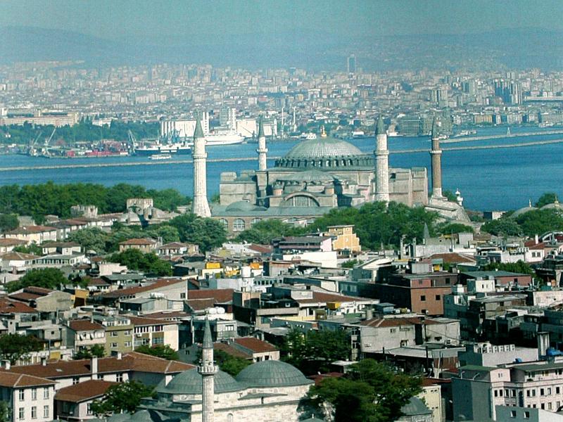 Istanbul_panorama_3.jpg