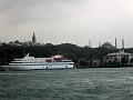 Topkapi_en_Aya_Sofia_gezien_vanop_Bosporus