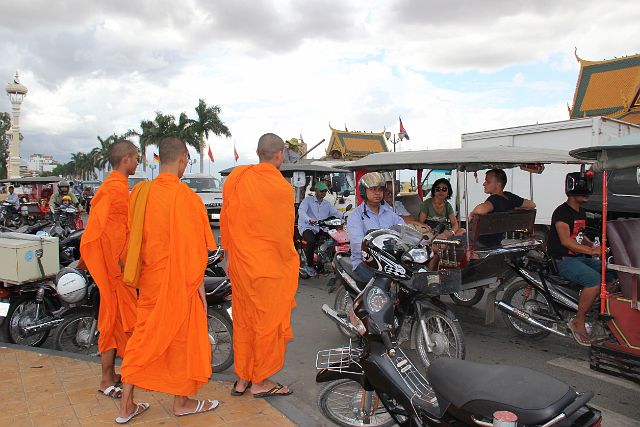 632-Phnom-Penh-197-paleis.jpg