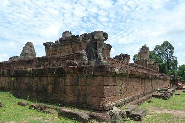 740-Siem-Reap-338.jpg - East Mebon, een tempel opgedragen aan de hindoeïstische god Shiva.