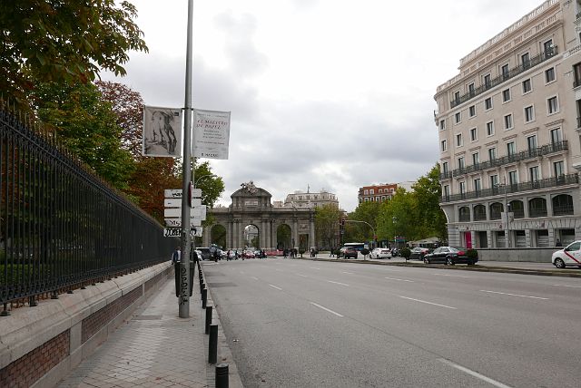 191-dag-3-210-Plaza-de-la-Independencia.jpg - Via de Calle de Alcalá...