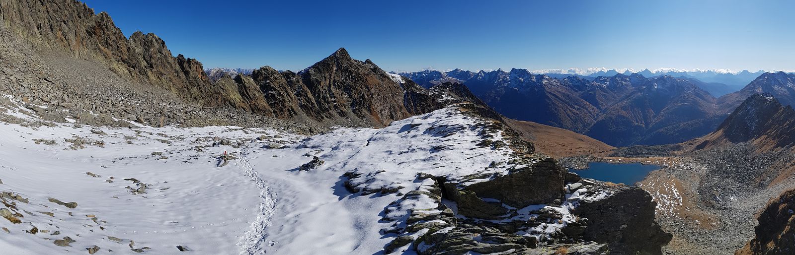 044-dag-3-31-Seespitze.jpg - Hij kan neerkijken op de Oberseitsee.