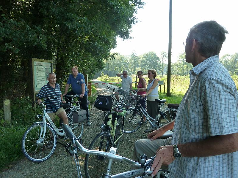 004dag1leerpadsintpietersveld1.jpg - We fietsen langs het leerpad van het Sint-Pietersveld ...