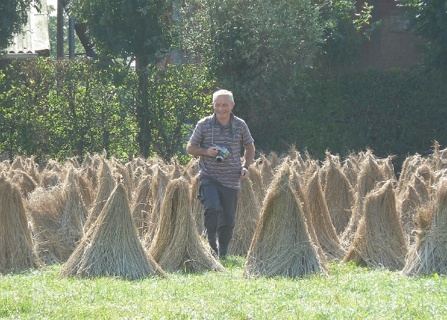 014-vlas-9-mar.jpg - ... laat ze maar lachen!