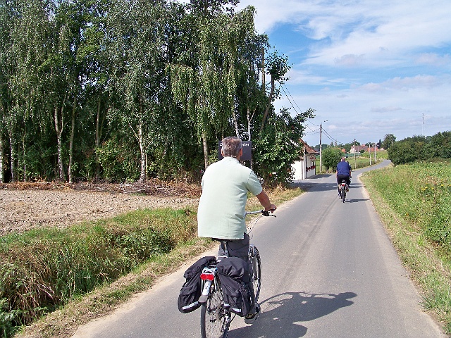 097-bellegem-1-gijs.jpg - op naar Bellegem, jieha, naar de volgende stop.