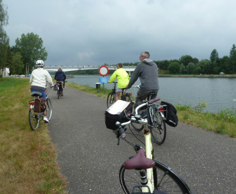 019-dag-2-albertkanaal-1.jpg - Dag 2: vertrek langs het kanaal.