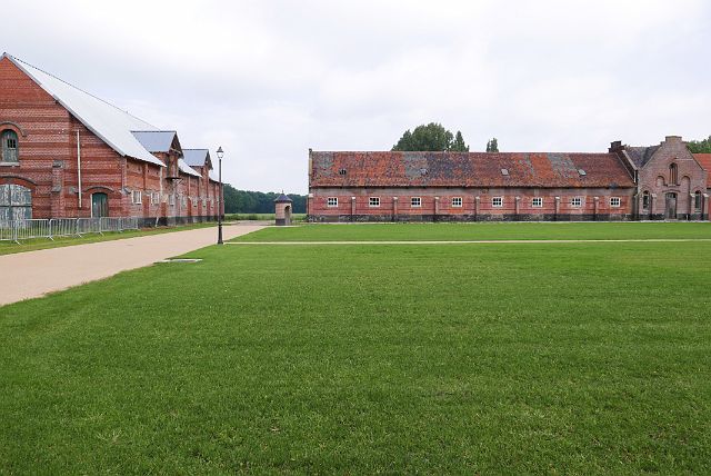 004-bezoekerscentrum-kolonie-Merksplas-2.jpg - Varkensstal van de Grote Hoeve in Merksplas.