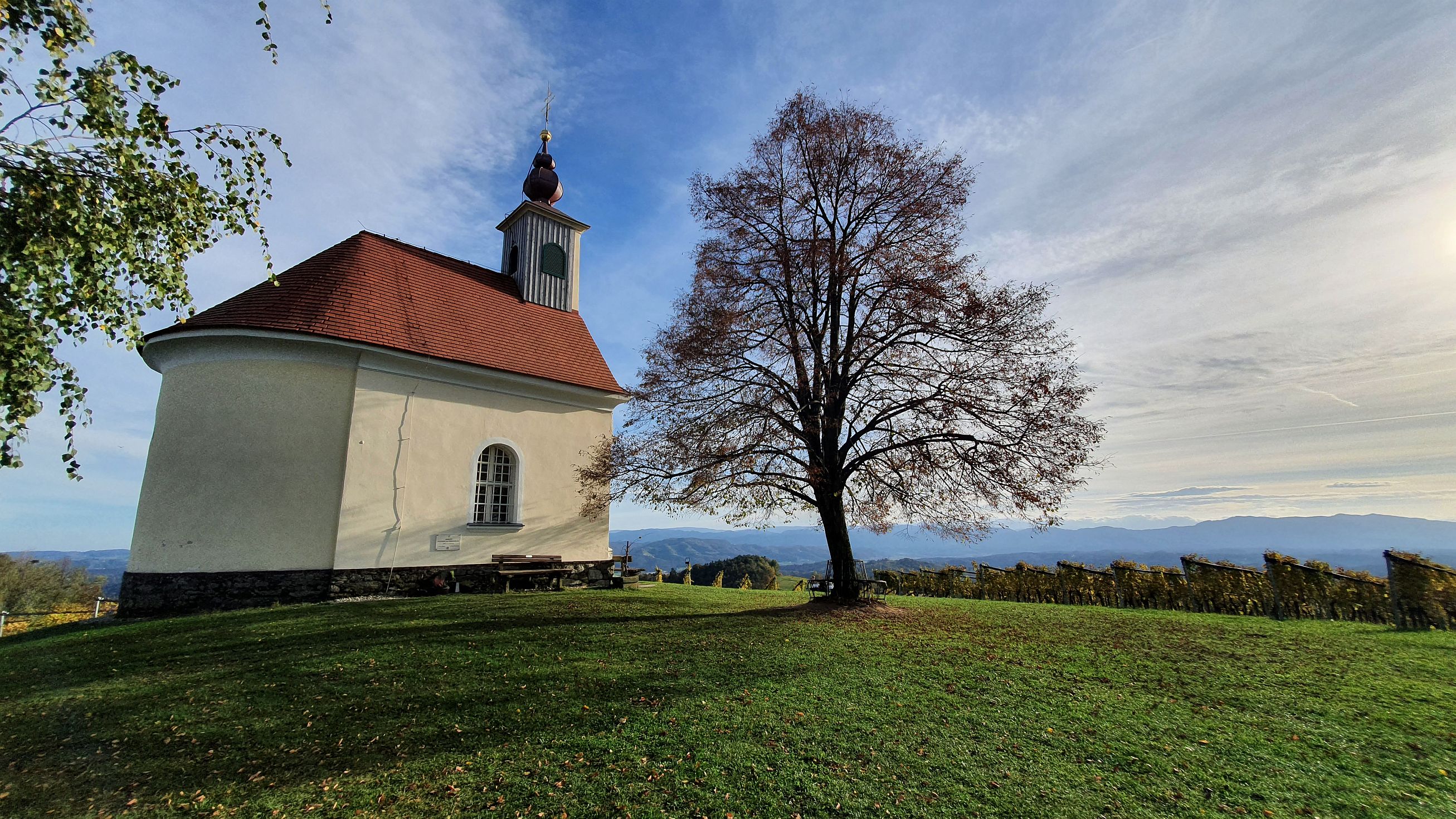 179-dag-07-pistorfer-rundwanderweg-68-theresienkapelle.jpg