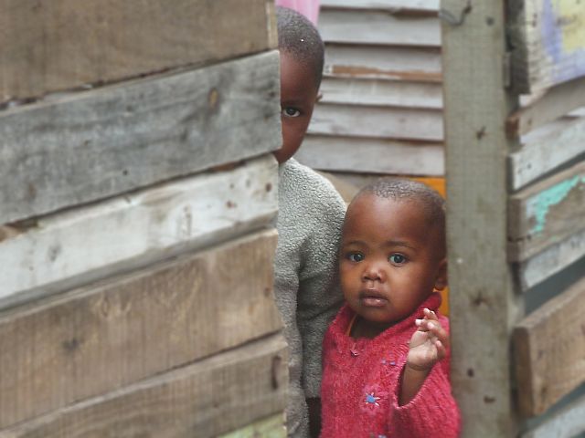 008-township-28-1.jpg - kinderen in Langa, township in Kaapstad